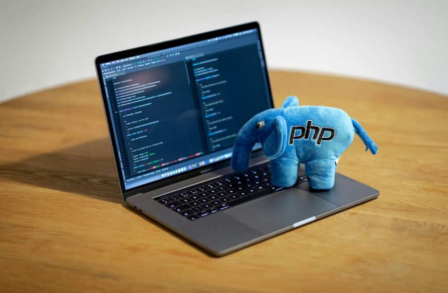 De ‘Nezha’ a ‘Ghost RAT’: así funciona la nueva cadena de ataque contra webs que empieza en phpMyAdmin y termina con control total del servidor