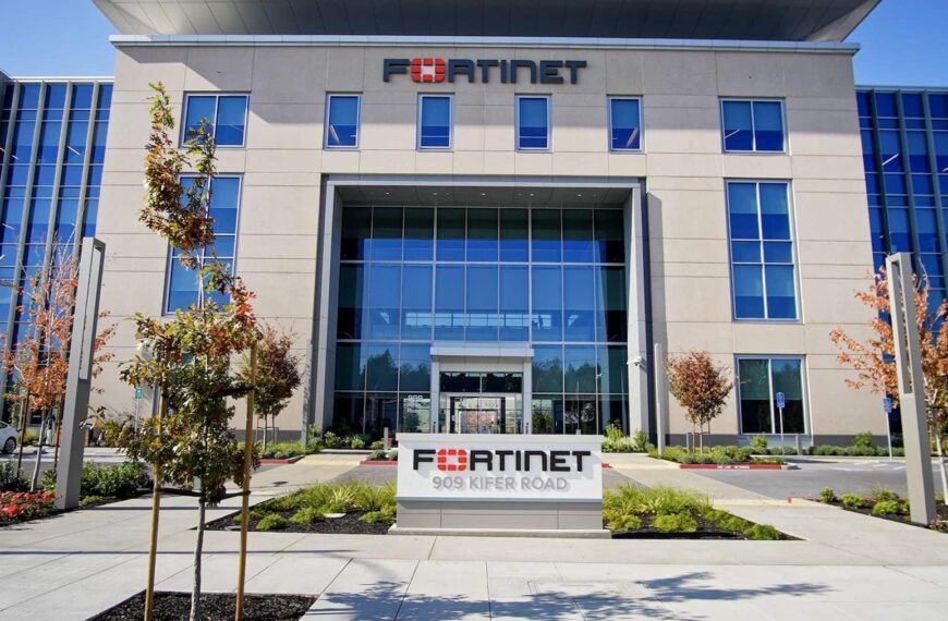 CISA da 7 días a las agencias de EE. UU. para parchear un nuevo fallo crítico en FortiWeb de Fortinet