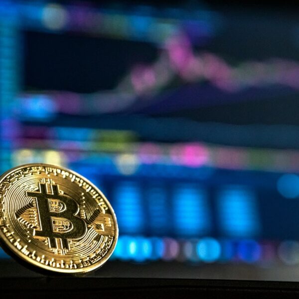 Lecciones del Hackeo a Bybit: Cómo Proteger las Criptomonedas de Fraudes y Ataques