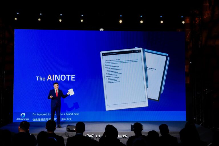 iFLYTEK Desvela AINOTE 2: La Tablet de Tinta Electrónica con IA Más Delgado del Mundo en MWC26