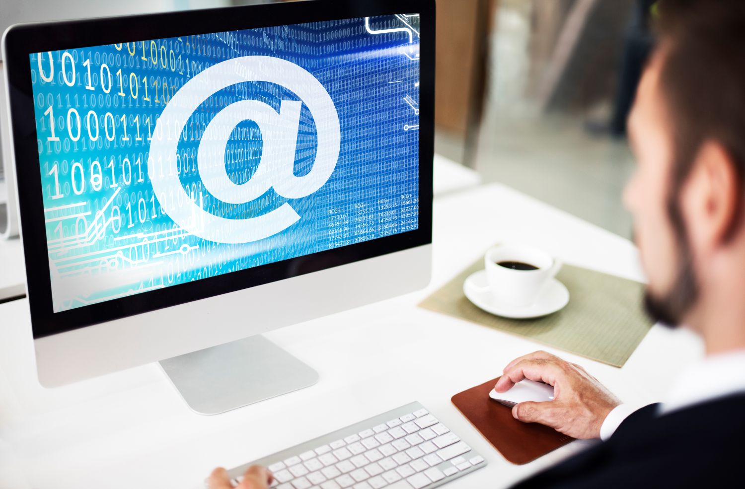 Los agentes de IA y los riesgos asociados al correo electrónico